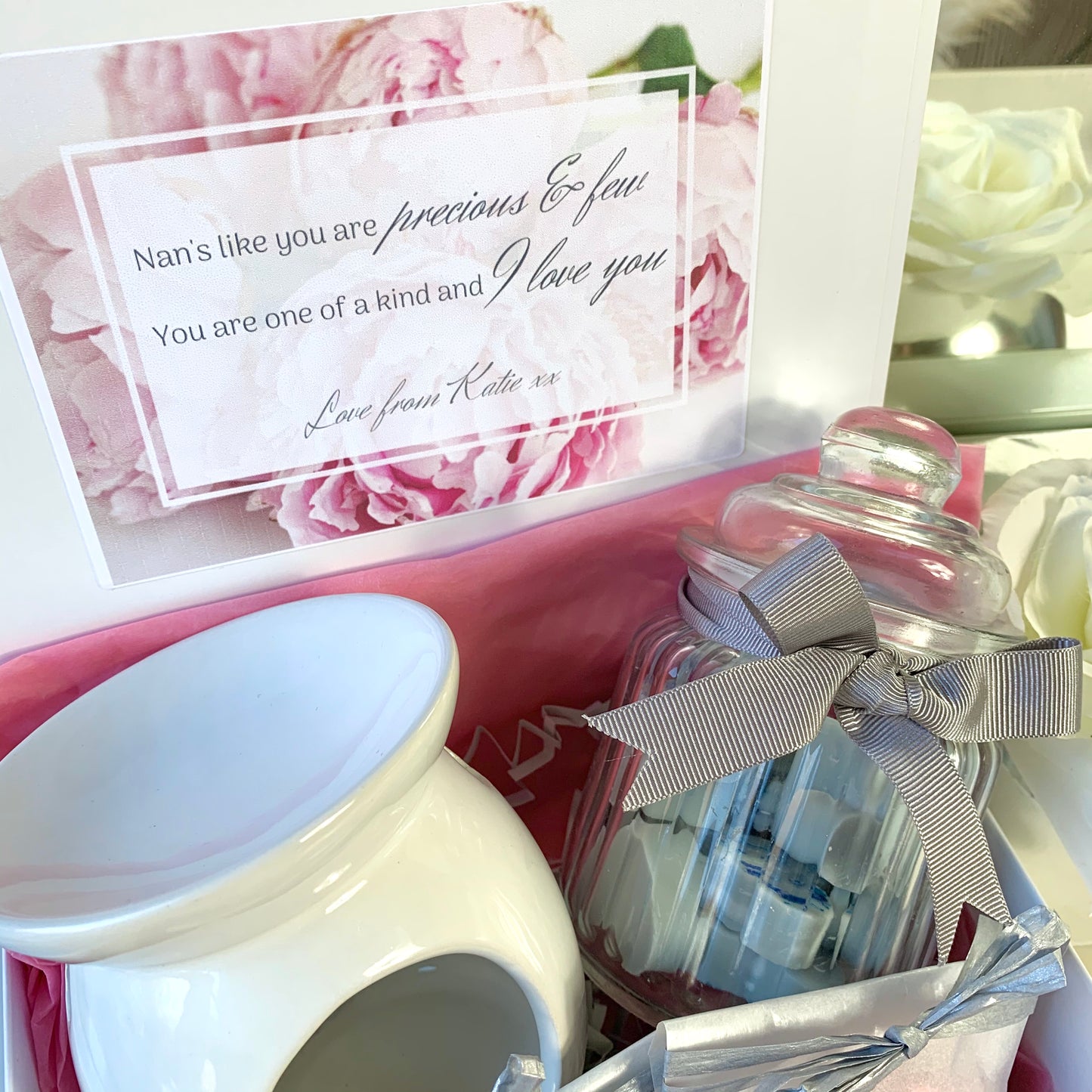 "Personalised Mum/Nan" Mother's Day Gift Box