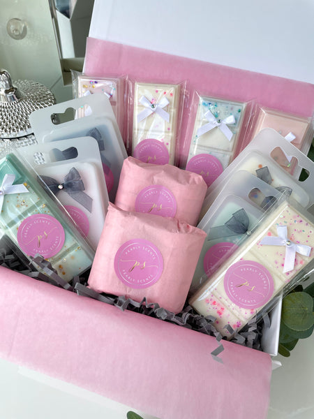 Personalised Wax Melt Gift Box UK - Pearly Scents - www.pearlyscents.com - Highly Scented Wax Melts - Designer Inspired Wax Melts UK