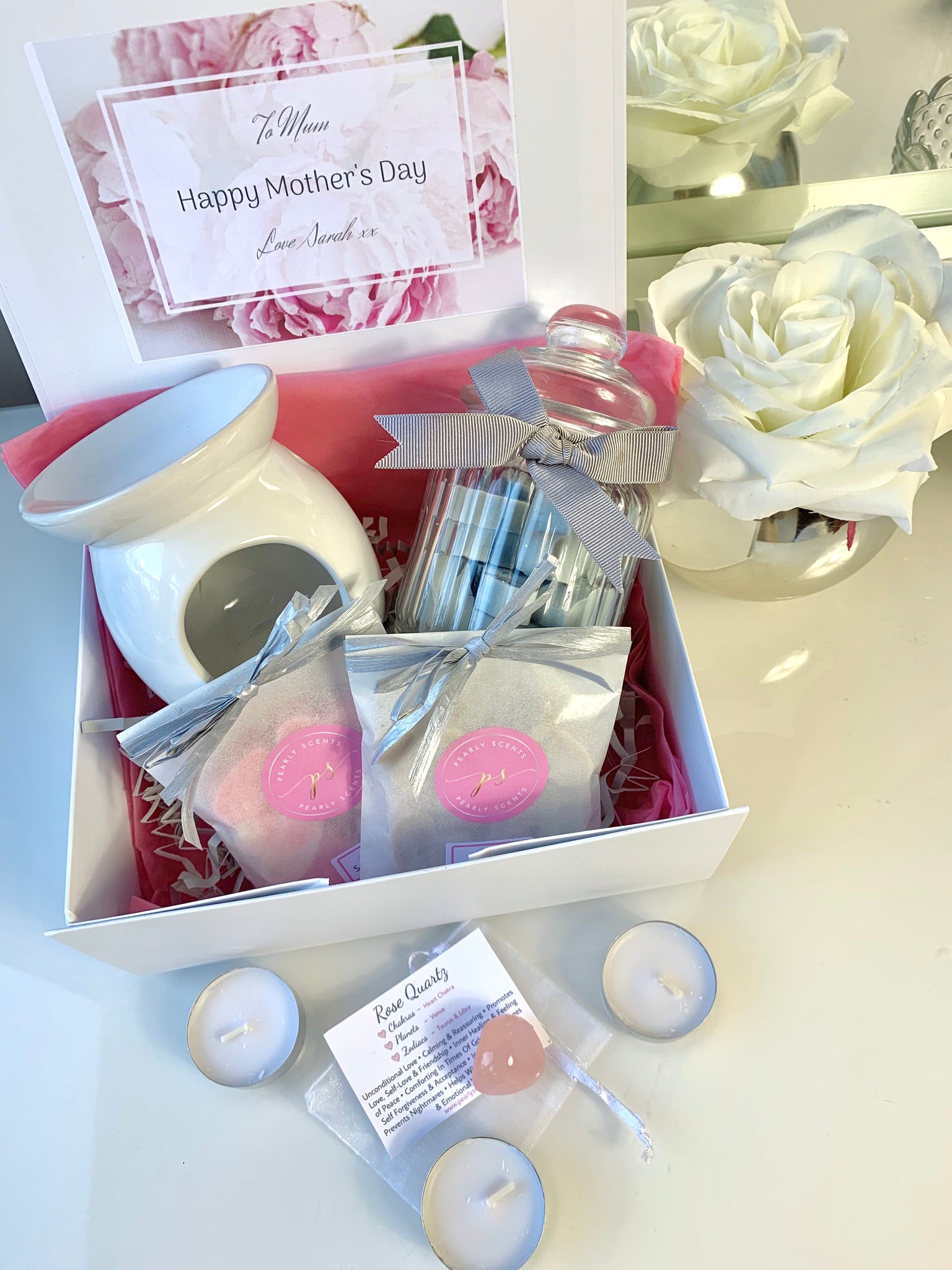 "Personalised Mum/Nan" Mother's Day Gift Box