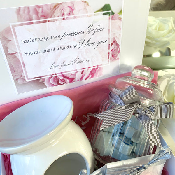 "Personalised Mum/Nan" Mother's Day Gift Box