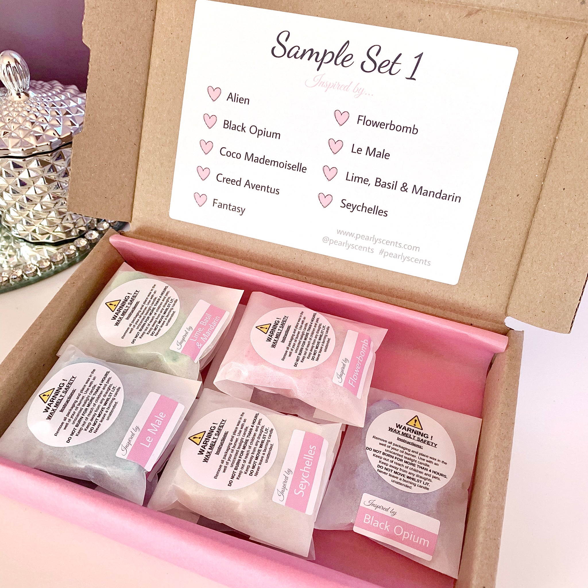 Pearly Scents Wax Melt Sample Box - Wax Melts Samples UK - www.pearlyscents.com - Wax Melts UK - Wax Melt Gift Boxes UK - Wax Melt Gift Set UK